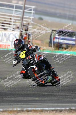 media/Jun-04-2022-WERA (Sat) [[b852bbbd55]]/Practice Races/5-750cc and up novices/